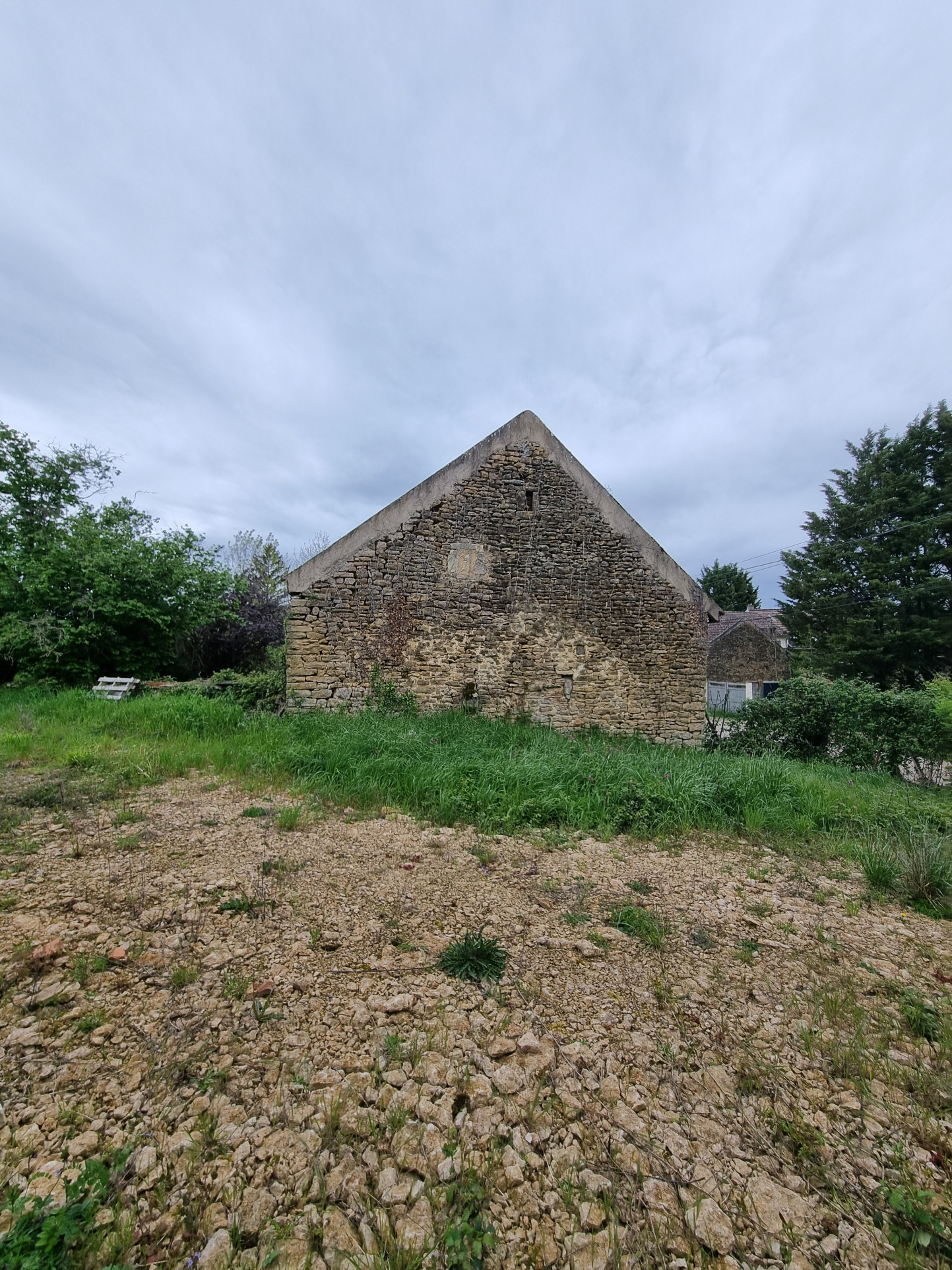 Ensemble immobilier à rénover