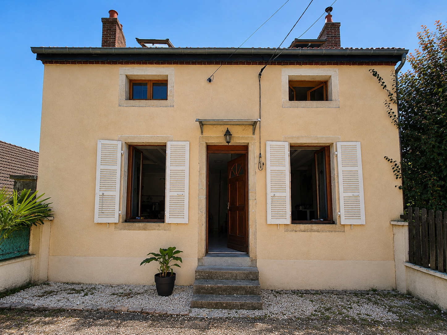 EN EXCLUSIVITÉ MAISON INDIVIDUELLE À TART-LE-BAS